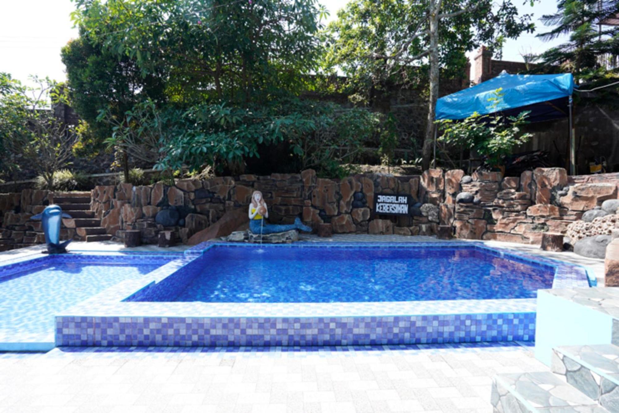 Oyo 927 Carina Hotel Claket Ngoại thất bức ảnh